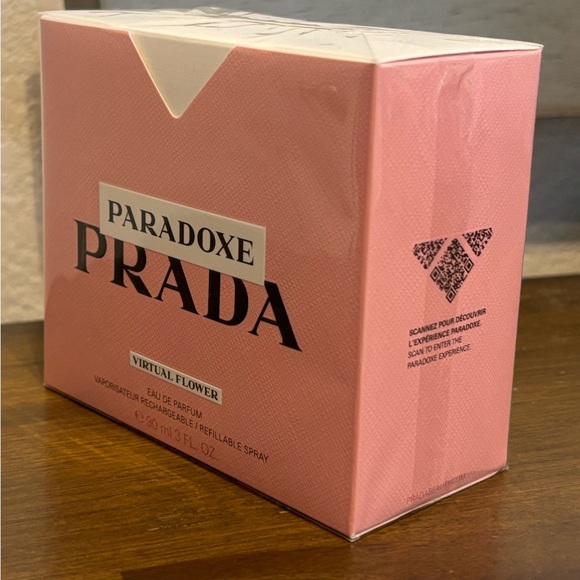 Prada Paradoxe Virtual Flower In Pink - Picture 5 of 11